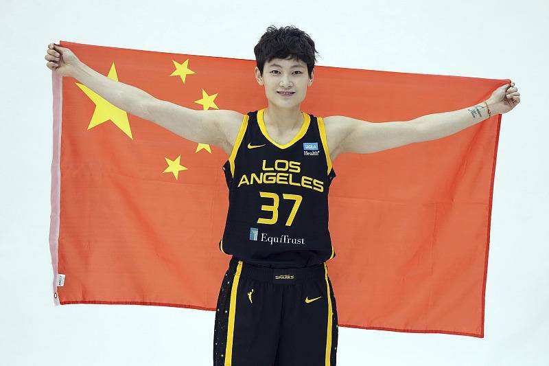 （中国女篮 队长）为国出战是第一选择，中国女篮队长告别WNBA插图