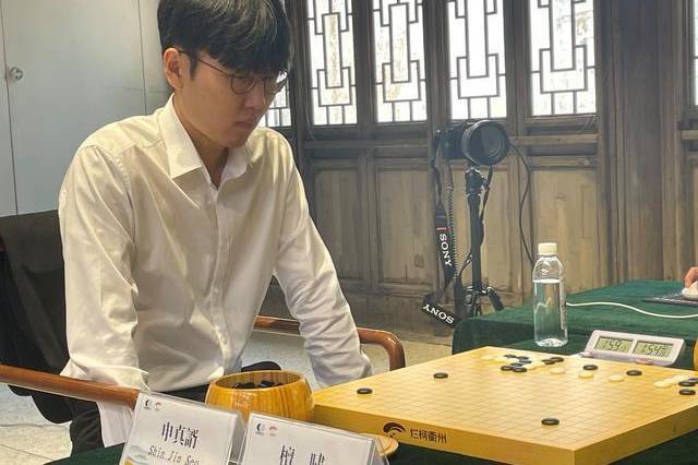 15日围棋赛事 党毅飞速胜卞相壹 范廷钰晋级8强 关航太郎胜出插图