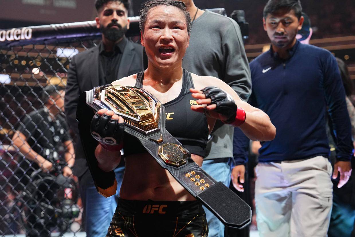 碾压！UFC292张伟丽全面压制战胜莱莫斯卫冕 地面优势明显插图