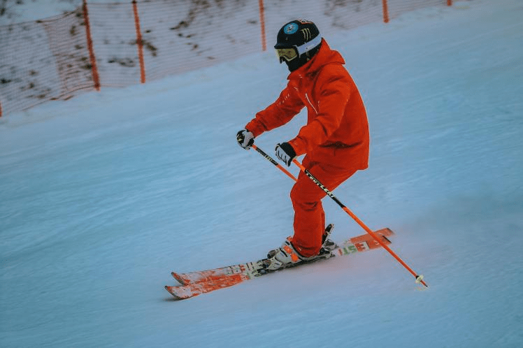 （深圳滑雪教学）深圳市滑雪青少年齐聚于此，共同加入南山区滑雪竞技队插图