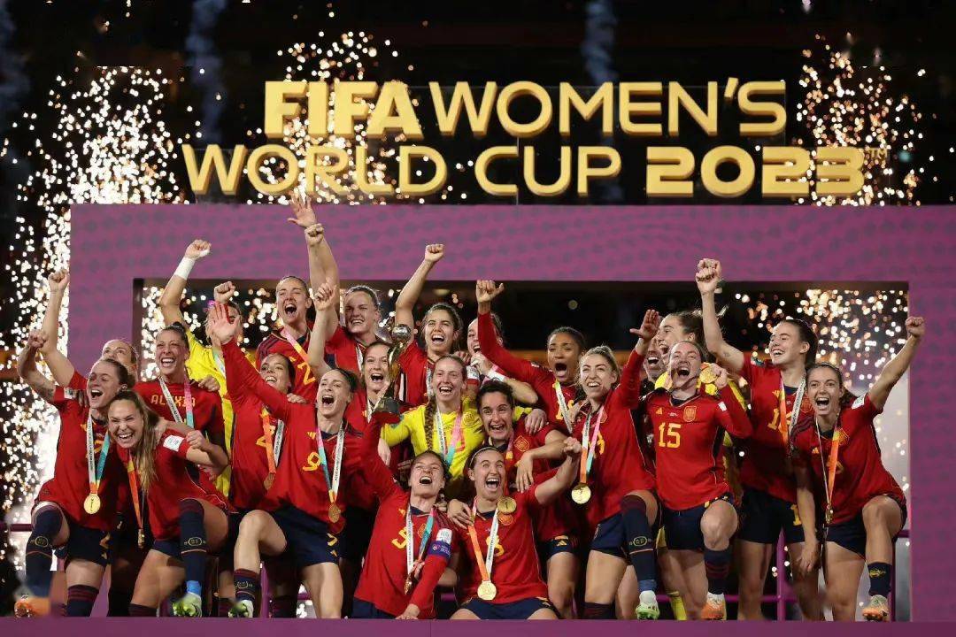 （西班牙女足世界排名最新排名）西班牙首夺冠、牙女<strong></strong>吸金5.7亿美元，足世女足世界杯“自立门户”插图