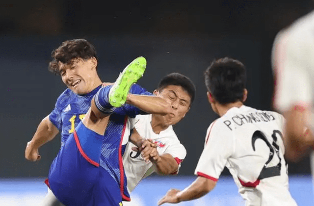 （朝鲜vs日本足球）日本足协向亚足联投诉朝鲜，比赛中使用非体育动作，故意挥拳威胁