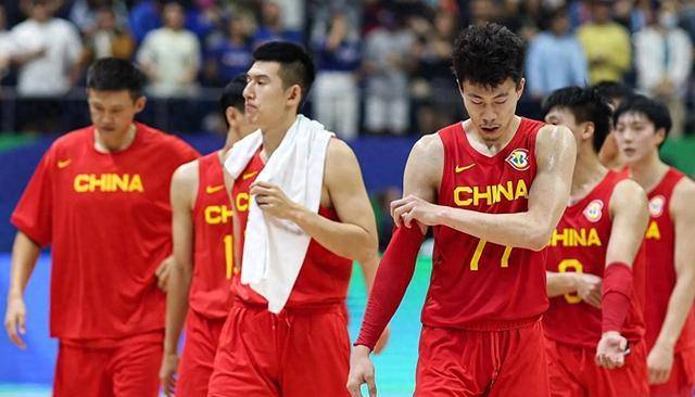 （男篮运动员王哲林简历）中国男篮亚运首胜稳固！王哲林成杀手锏，乔帅善用控卫